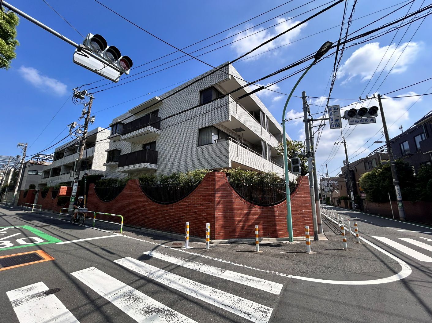【賃貸】ライオンズマンション鉢山（2階）